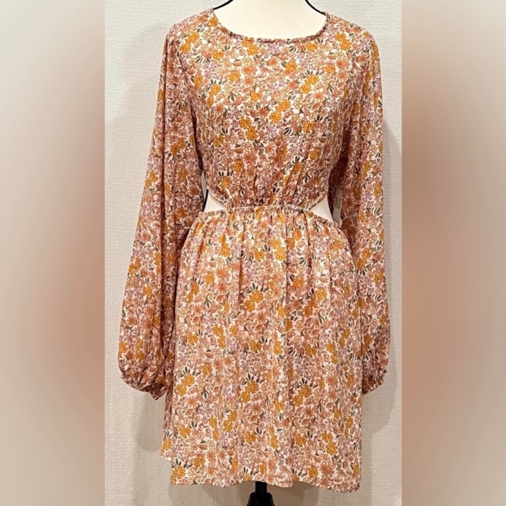 No Comment Spring Lightweight Floral Long Sleeve Zip Back Cutout Mini Dress   Co